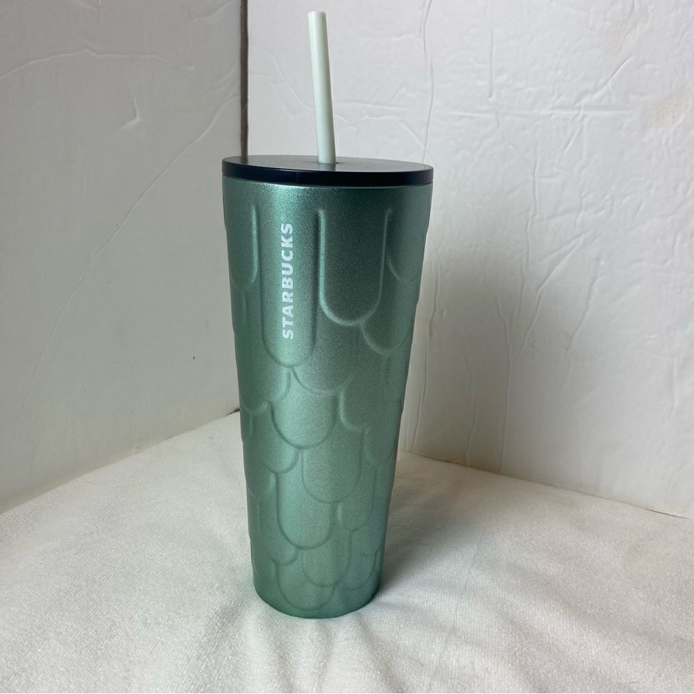 Starbucks New With Tags Green Mermaid Scale Metal 24oz Tumbler
